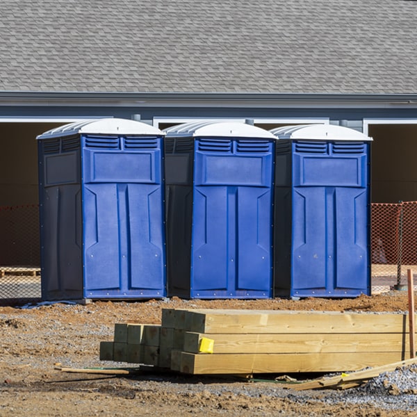 how can i report damages or issues with the porta potties during my rental period in Campbell TX